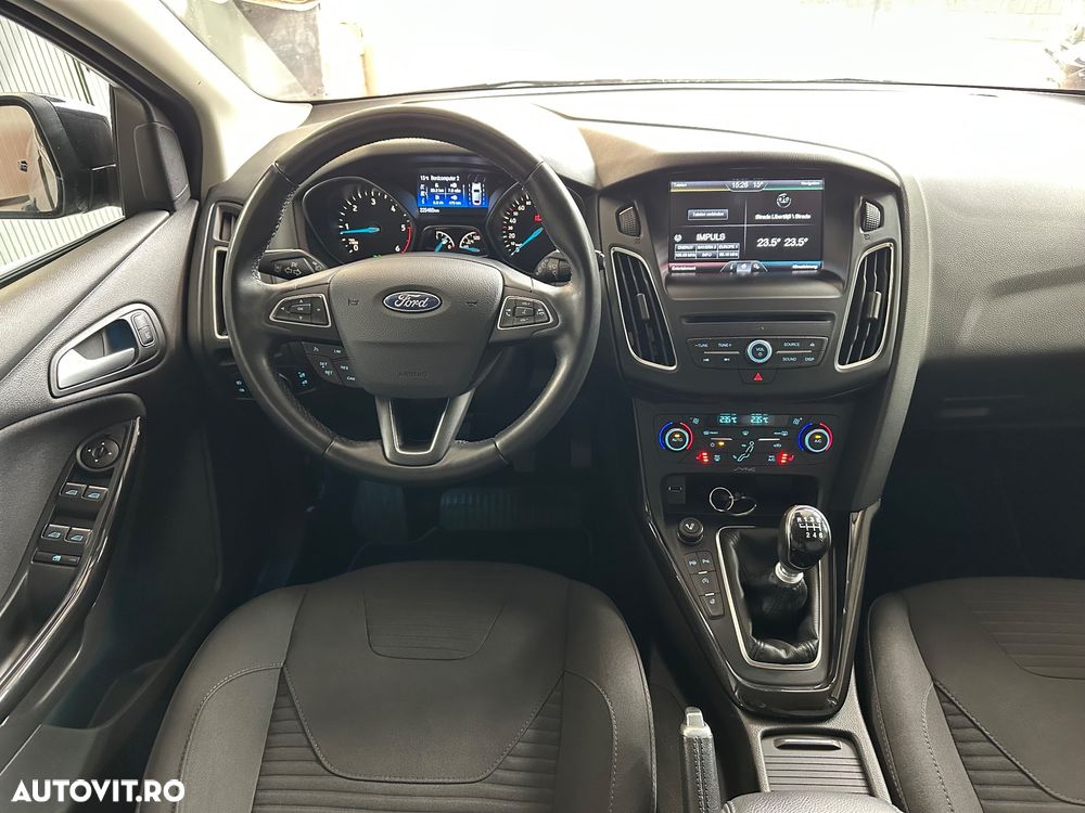 Ford Focus 1.5 TDCi DPF Start-Stopp-System Titanium - 9