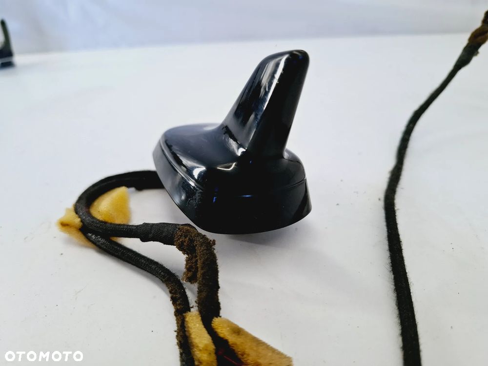 Antena GPS Dachowa Rekin VW Phaeton 3D0035507M - 8