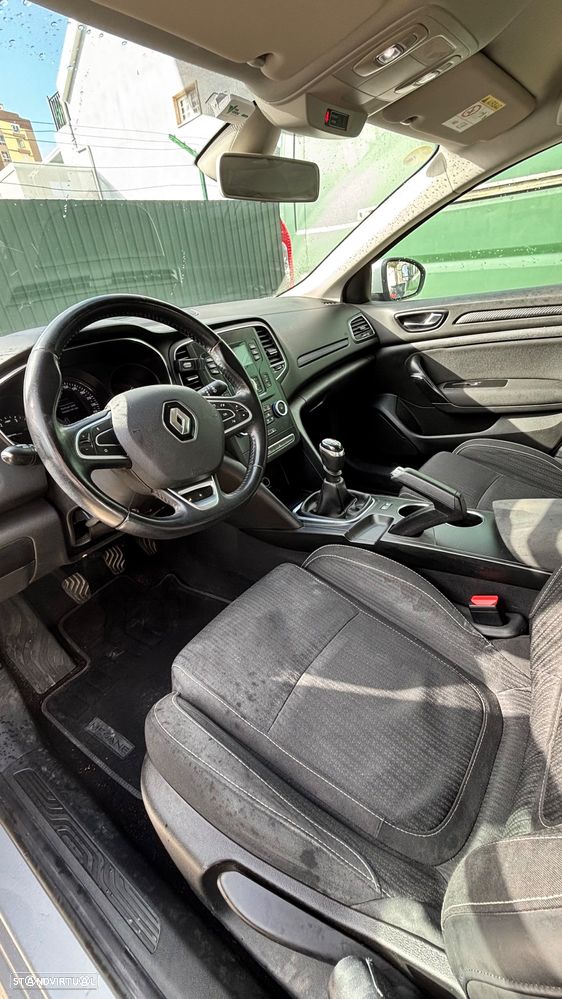 Renault Mégane Sport Tourer 1.5 dCi Zen - 10