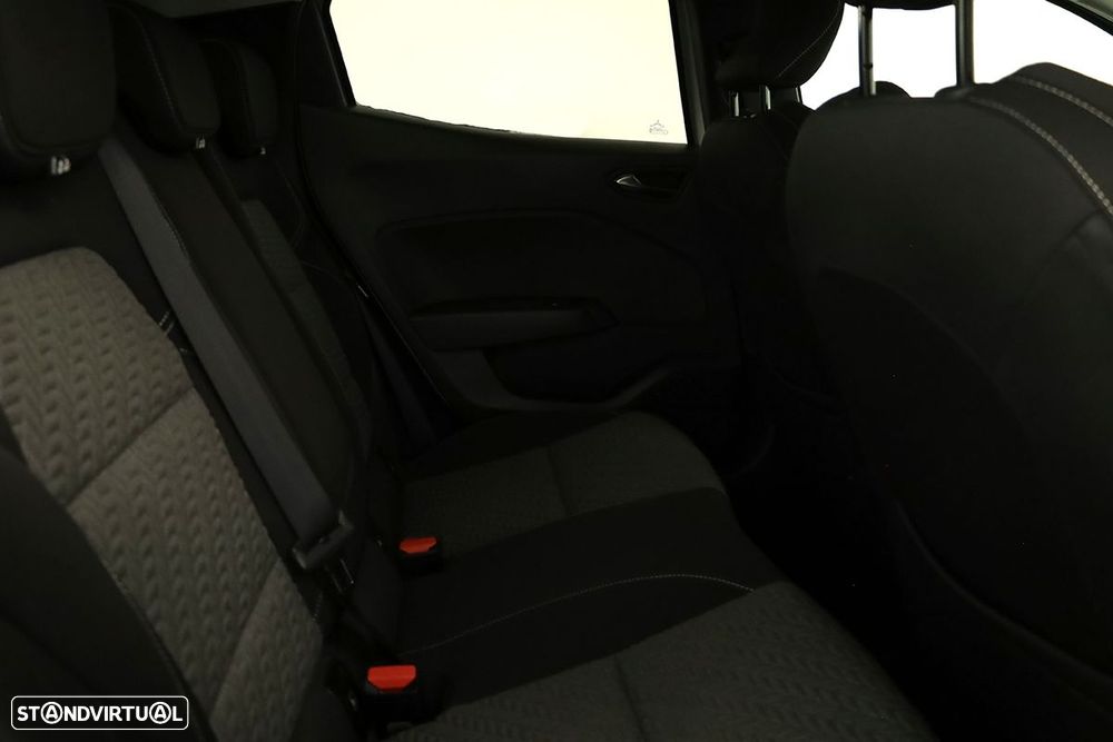 Renault Clio 1.0 TCe Evolution - 22