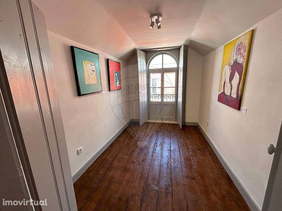 Moradia T2 para venda - Grande imagem: 2/24