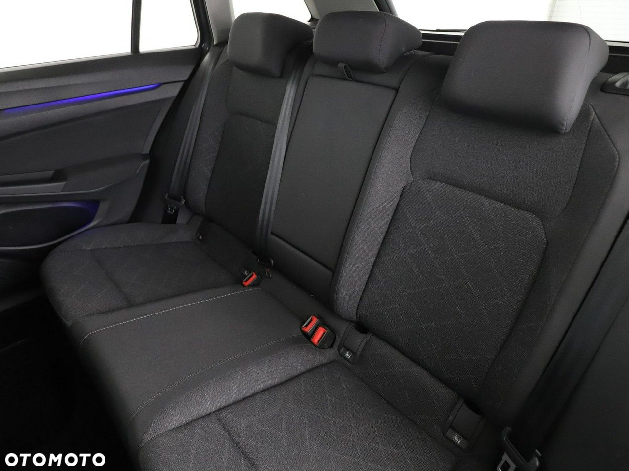 Volkswagen Golf 2.0 TDI SCR DSG Life - 17