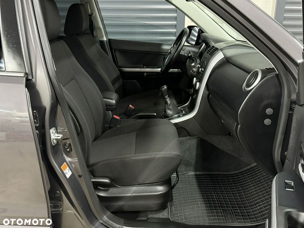 Suzuki Grand Vitara - 19