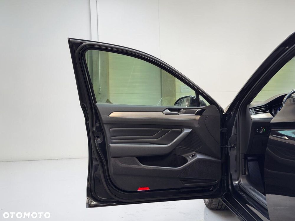 Volkswagen Passat 2.0 TSI 4Mot Elegance DSG - 17