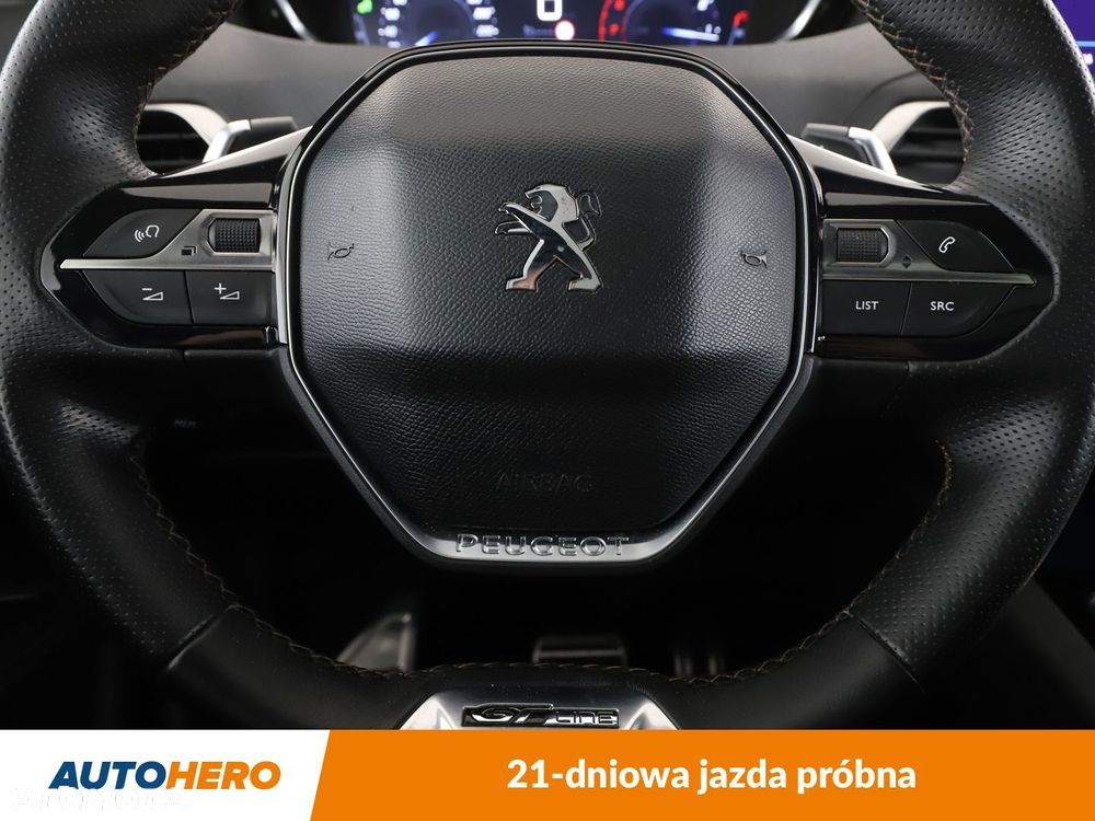 Peugeot 3008 - 19