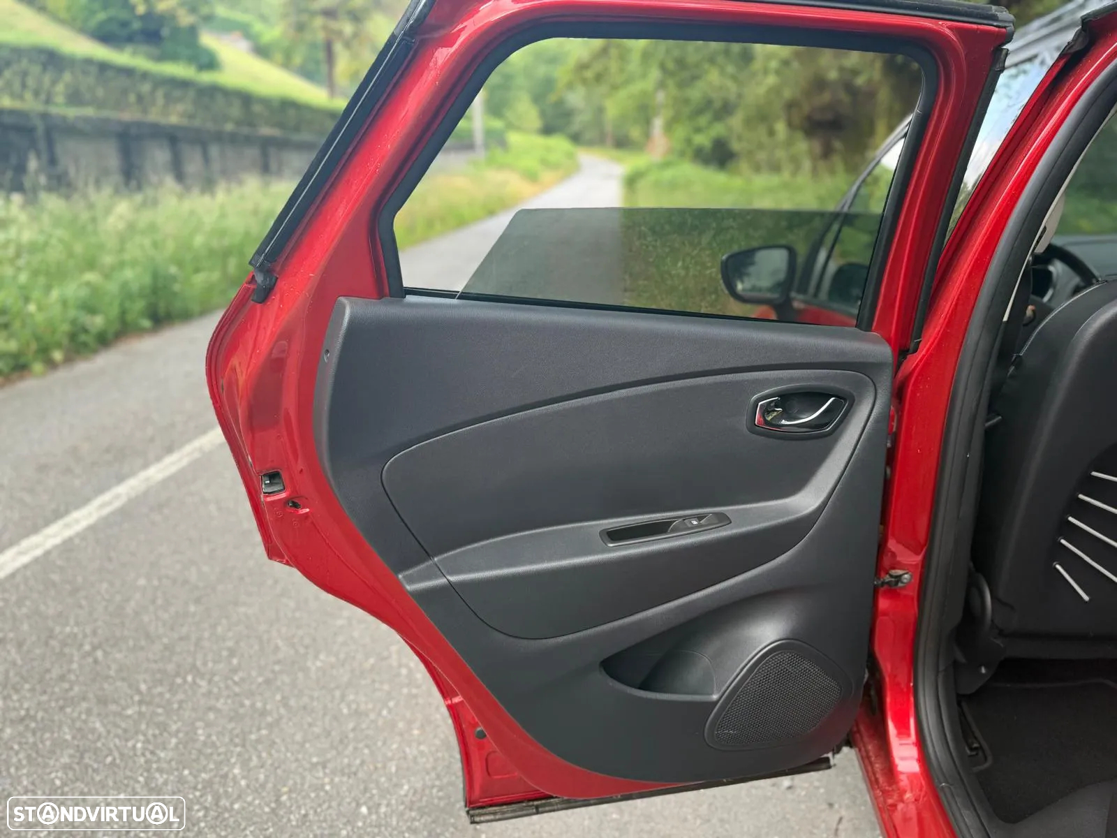 Renault Captur 1.5 dCi Zen - 24