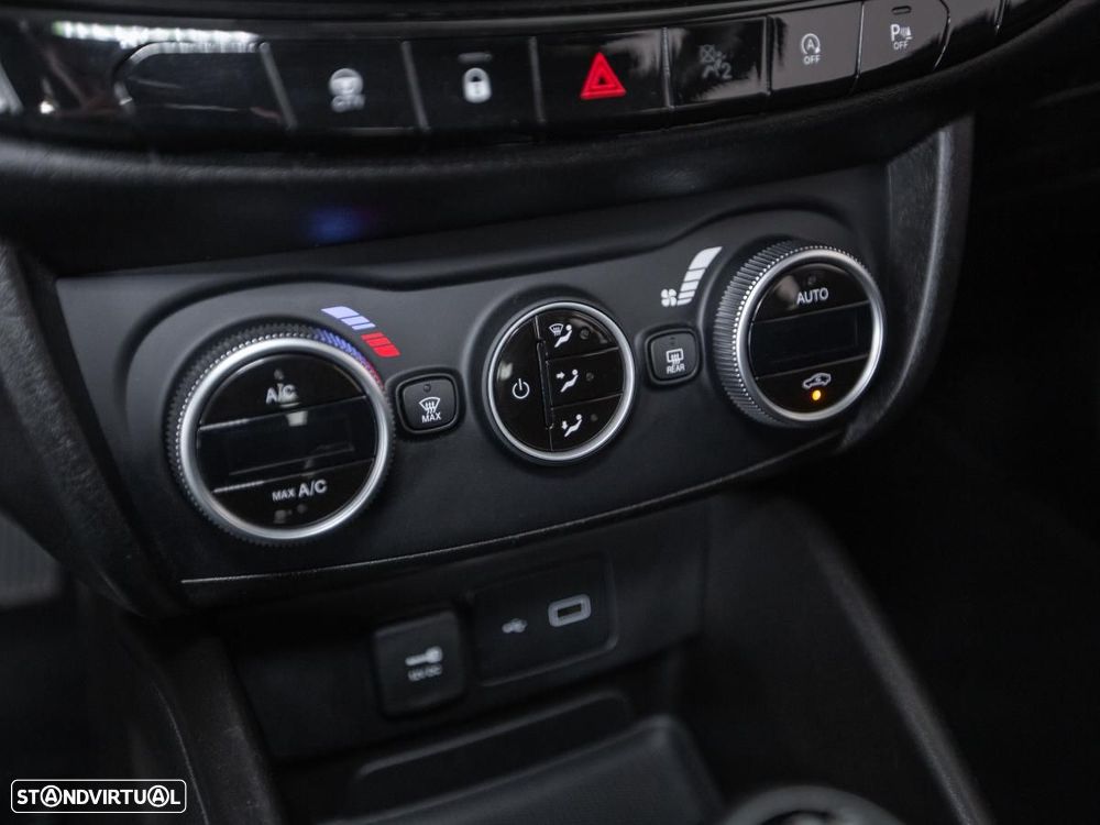 Fiat Tipo 1.3 M-Jet Lounge - 17