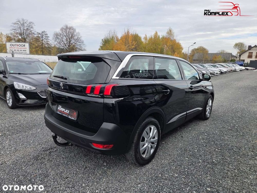 Peugeot 5008 - 5
