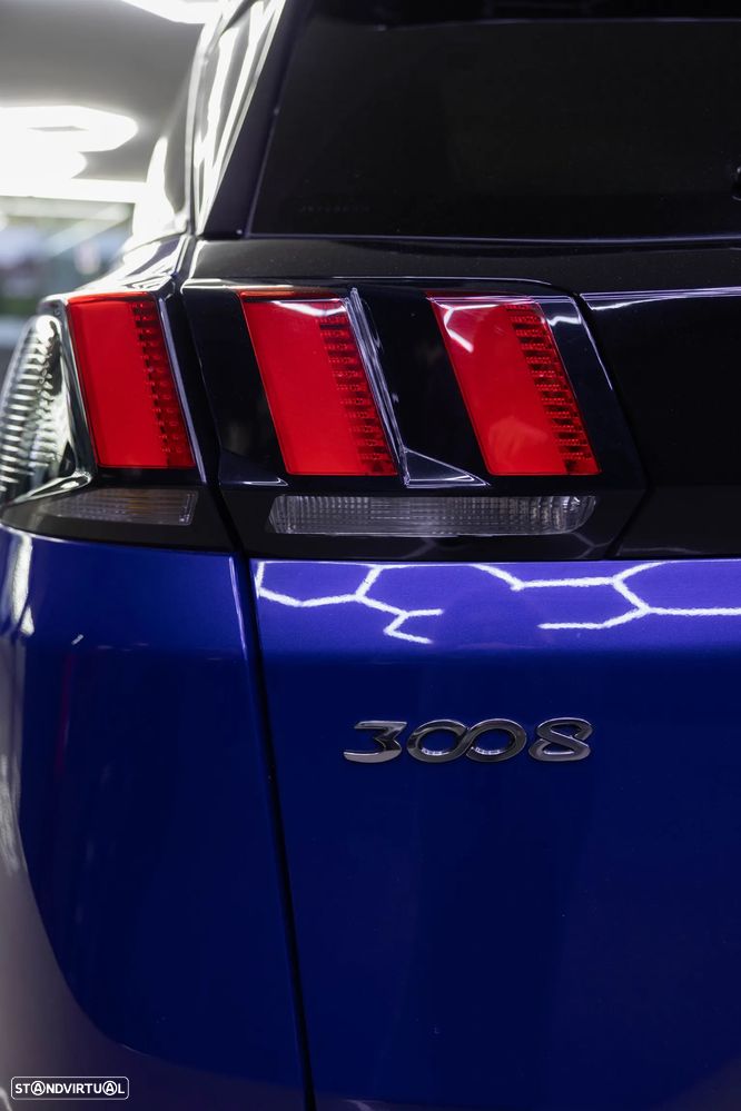 Peugeot 3008 PureTech 130 Stop & Start GPF EAT8 Crossway - 15