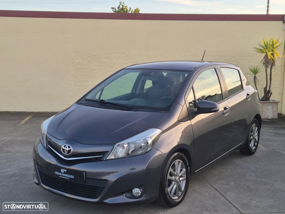 Toyota Yaris 1.4 D-4D Comfort+P.Style - 14