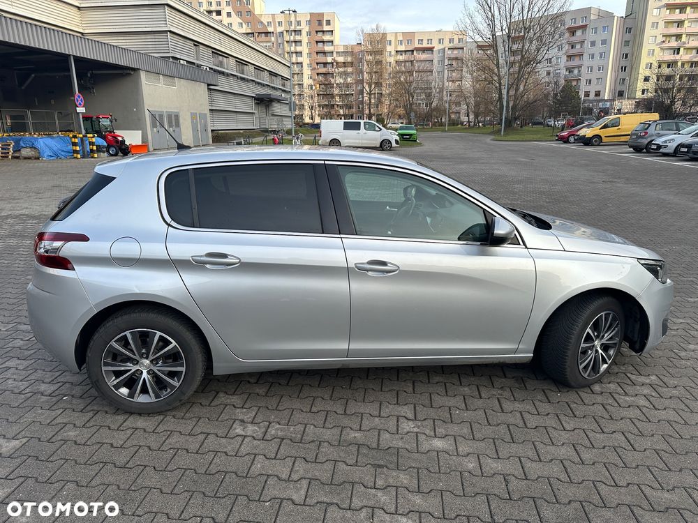 Peugeot 308 1.6 BlueHDi Allure S&S - 3