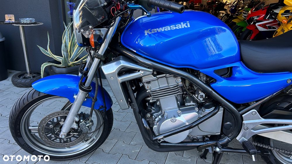 Kawasaki ER - 19
