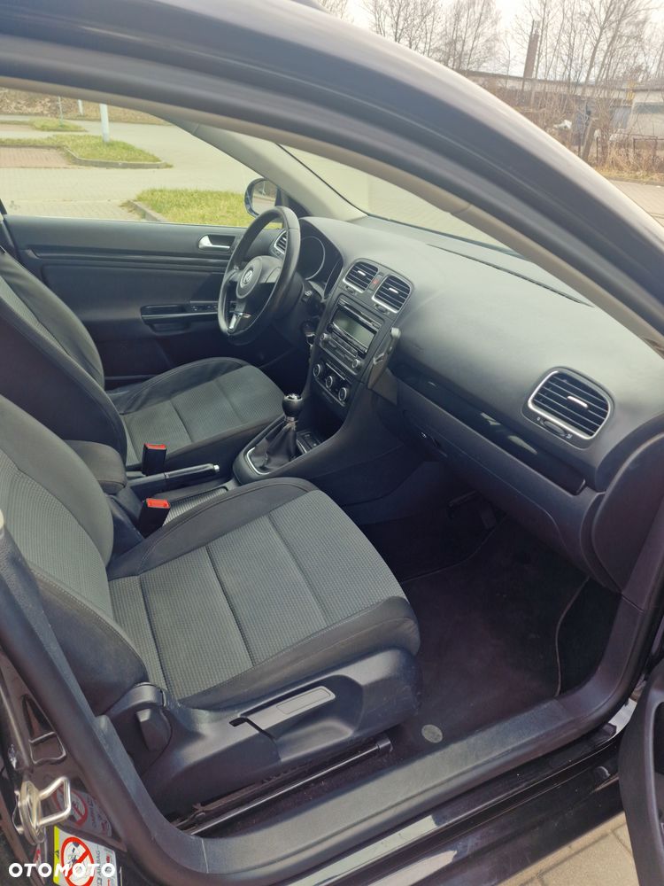 Volkswagen Golf 1.6 TDI DPF Comfortline - 8