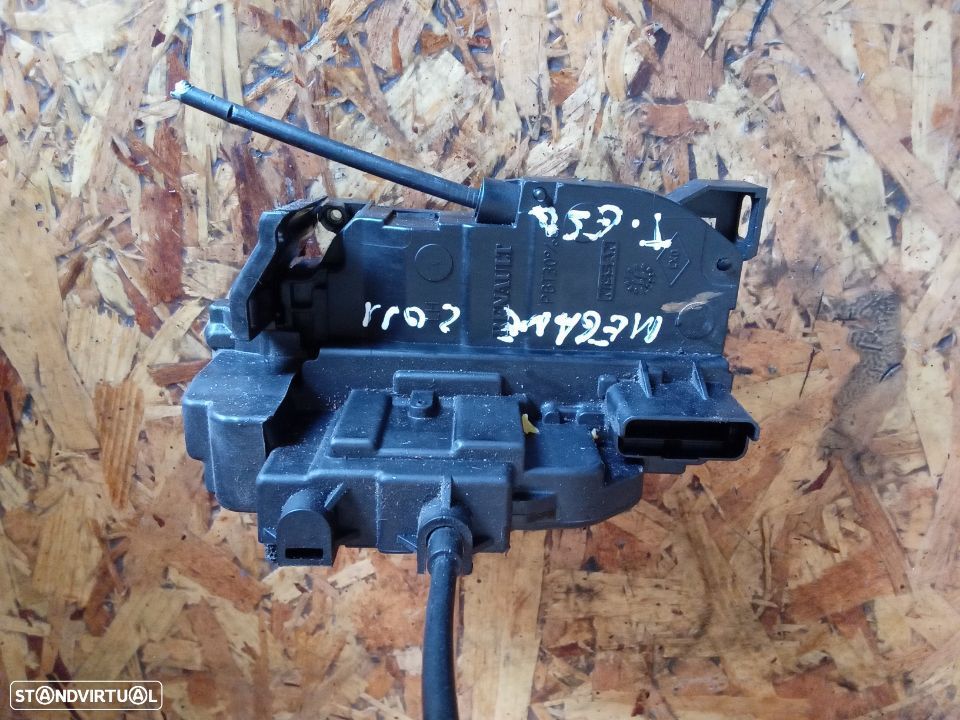 FECHO DA PORTA RENAULT MEGANE 3 III - TRAS DIREITO / TRAS ESQUERDO - 2