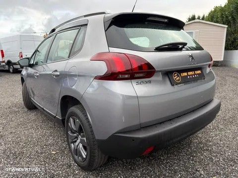 Peugeot 2008 1.2 PureTech Active - 13