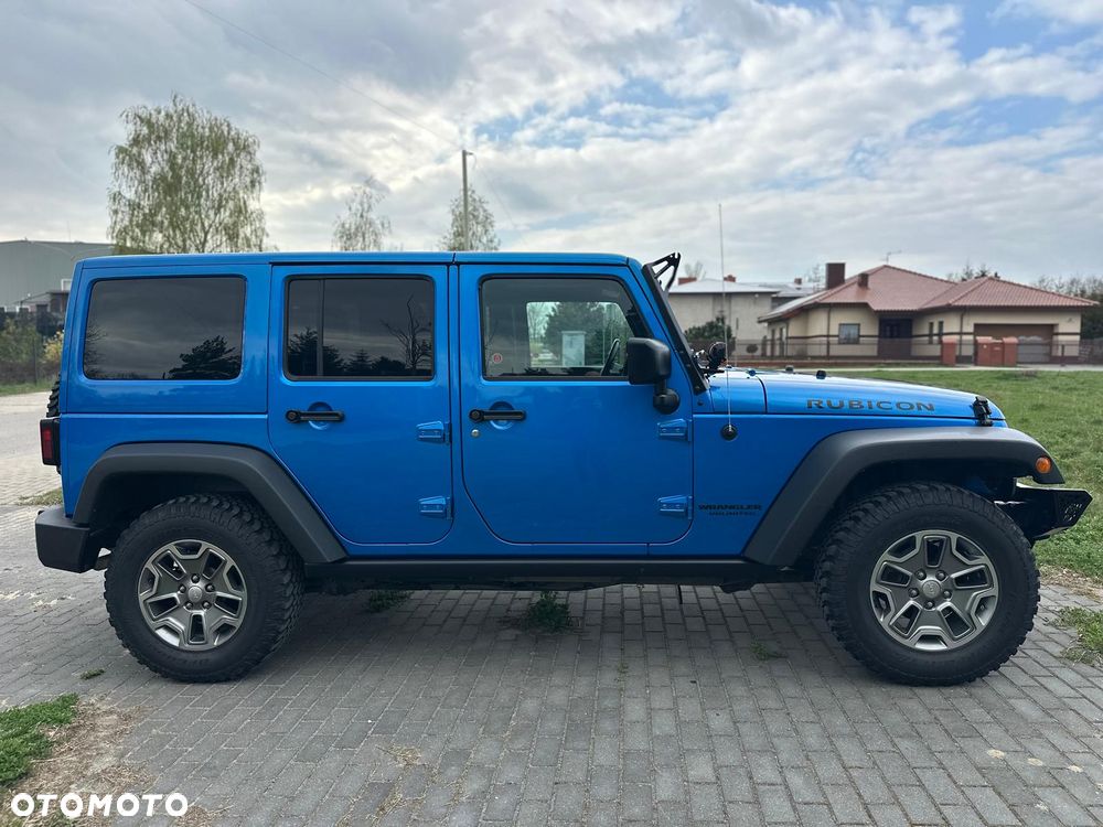Jeep Wrangler - 2