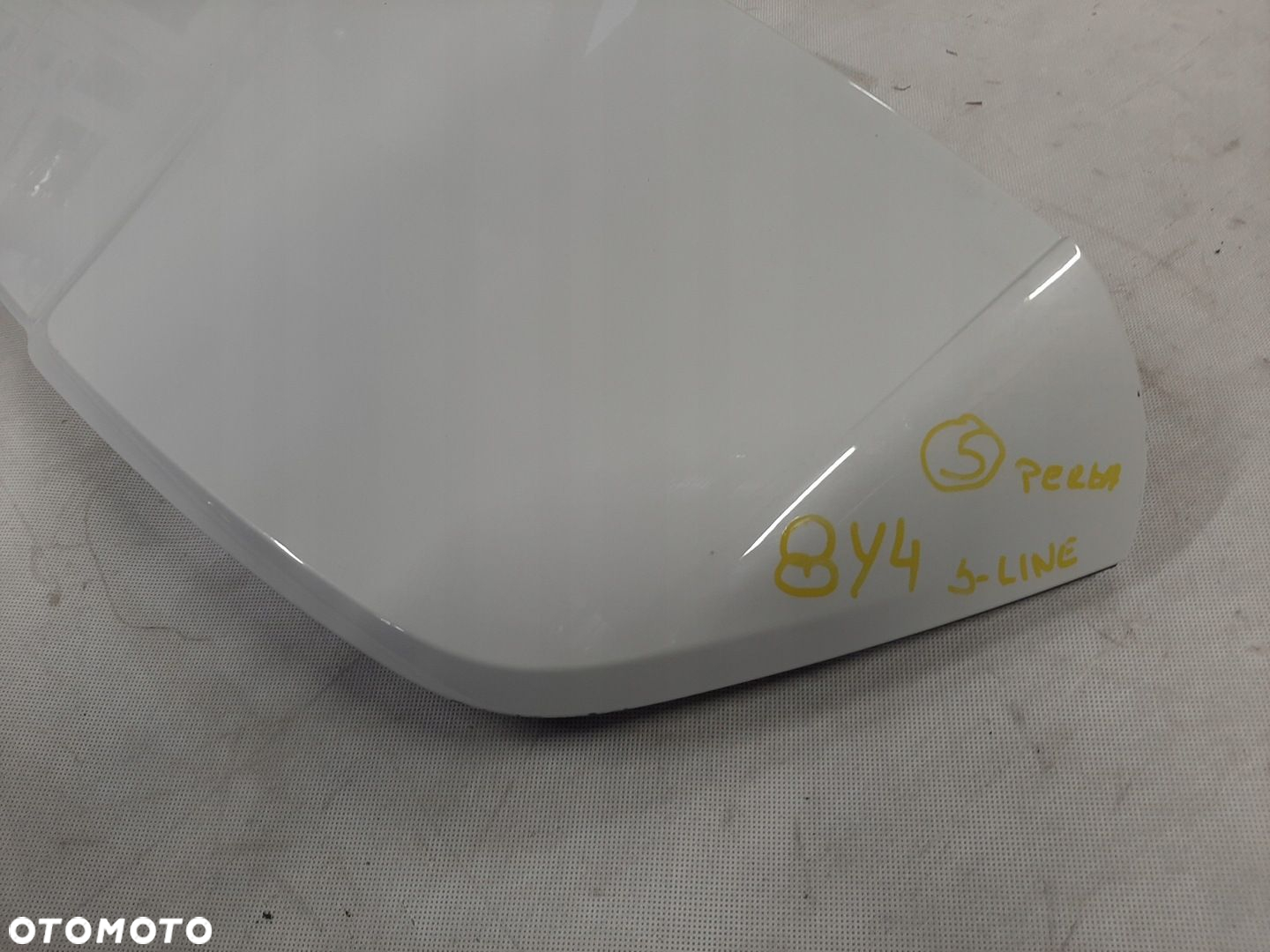 Audi A3 S3 RS3 S-Line Spoiler klapy 8Y4827917A - 2