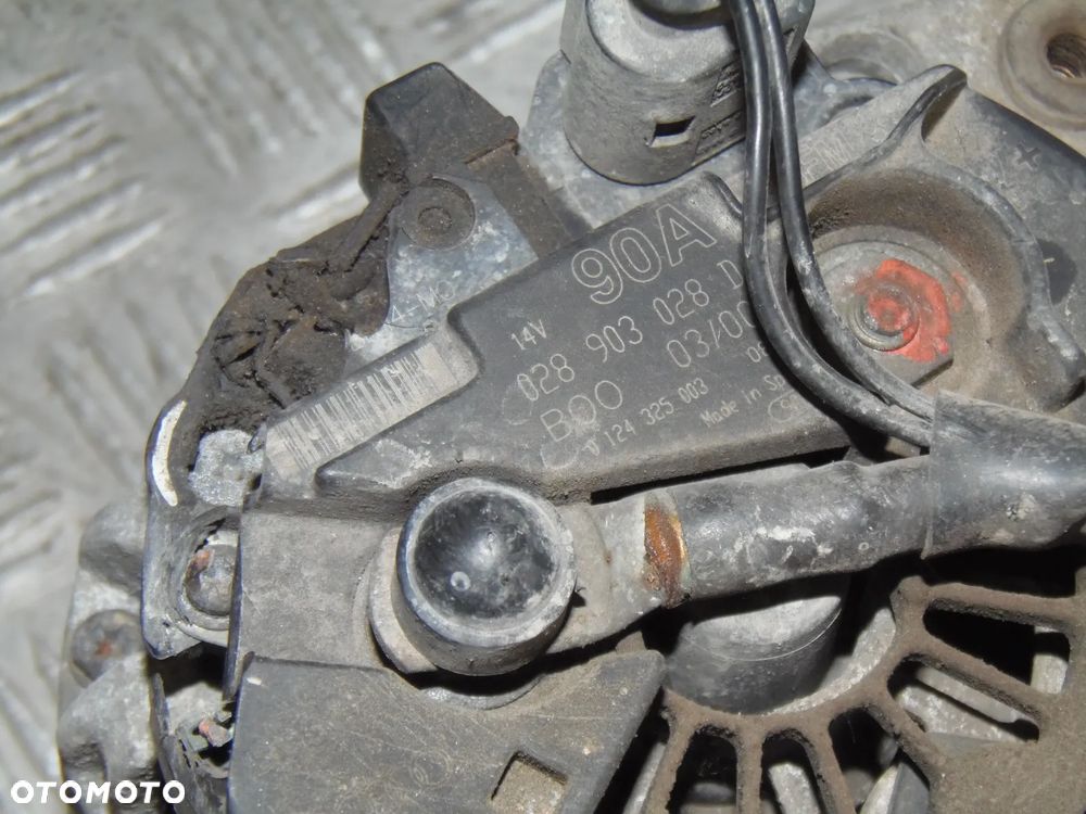ALTERNATOR VOLKSWAGEN GOLF IV 1.9TDI 028 903 028 E - 3
