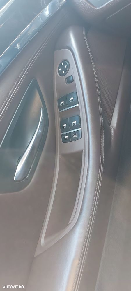 BMW Seria 5 530d xDrive AT - 7