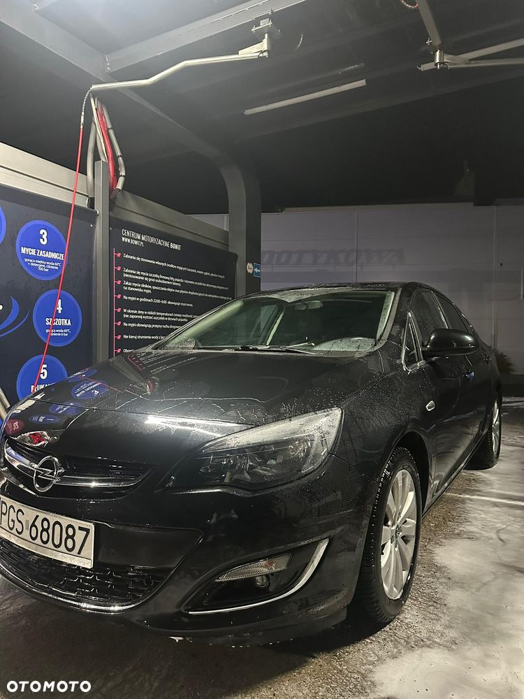 Opel Astra 1.6 Automatik Exklusiv - 12