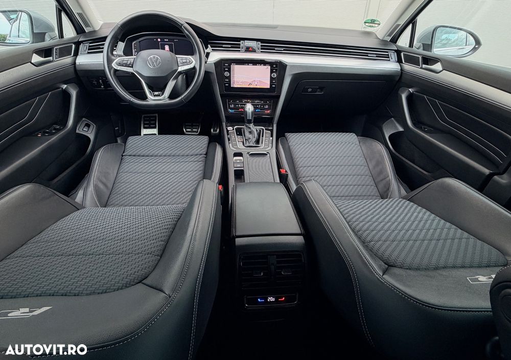 Volkswagen Passat 2.0 TDI SCR DSG R-Line - 15