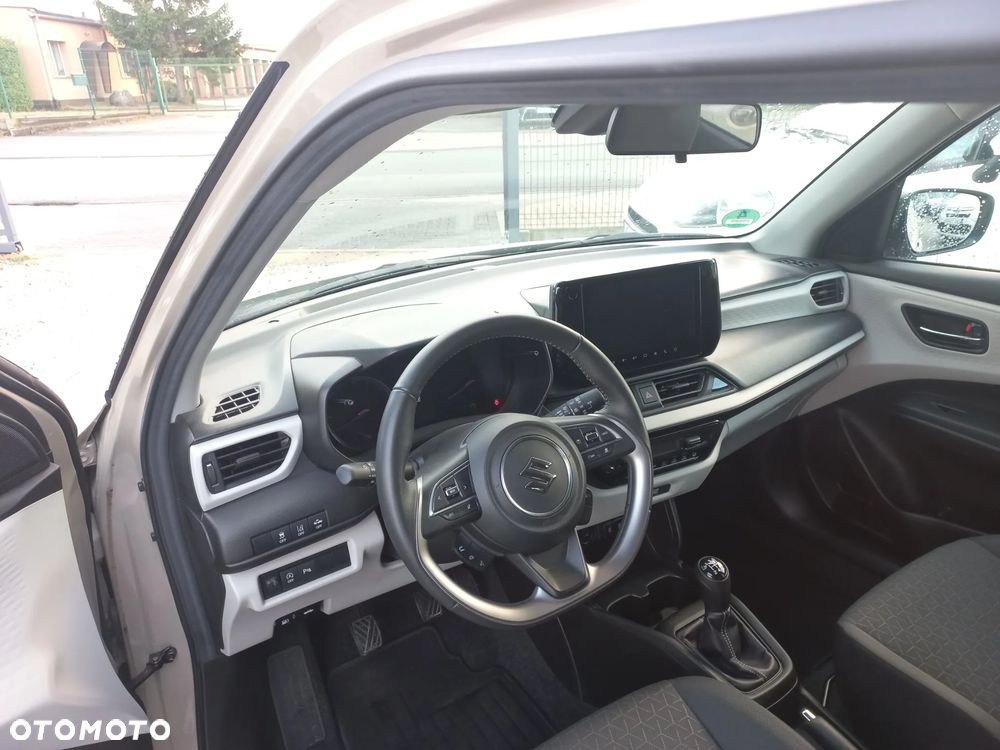 Suzuki Swift 1.2 Dualjet Hybrid Comfort+ - 37