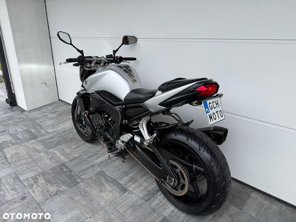 Yamaha FZ - 17