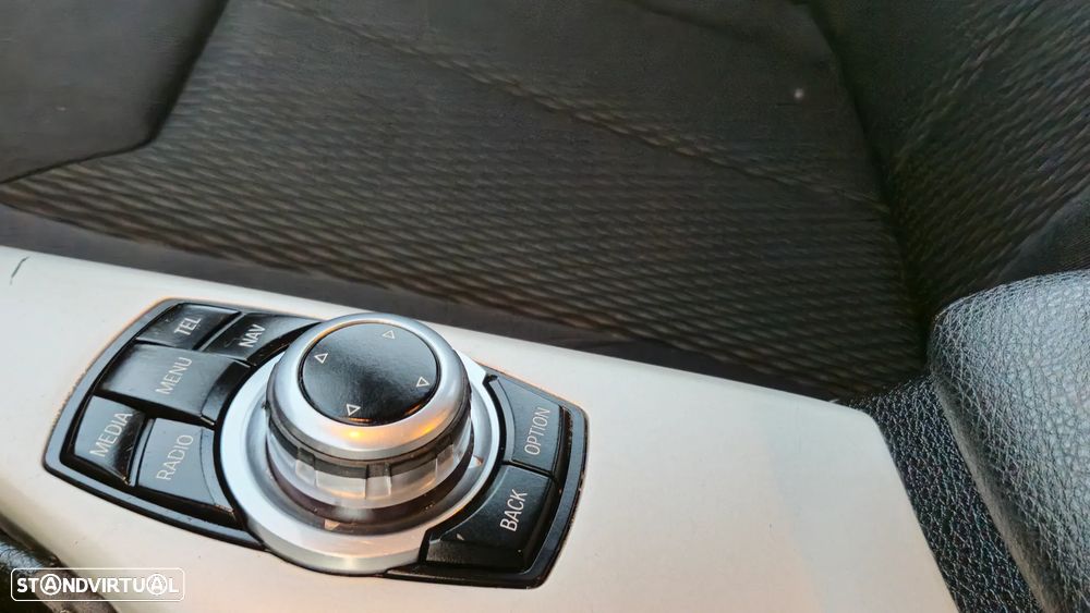 BMW 116 d EfficientDynamics Edition Urban Line - 8
