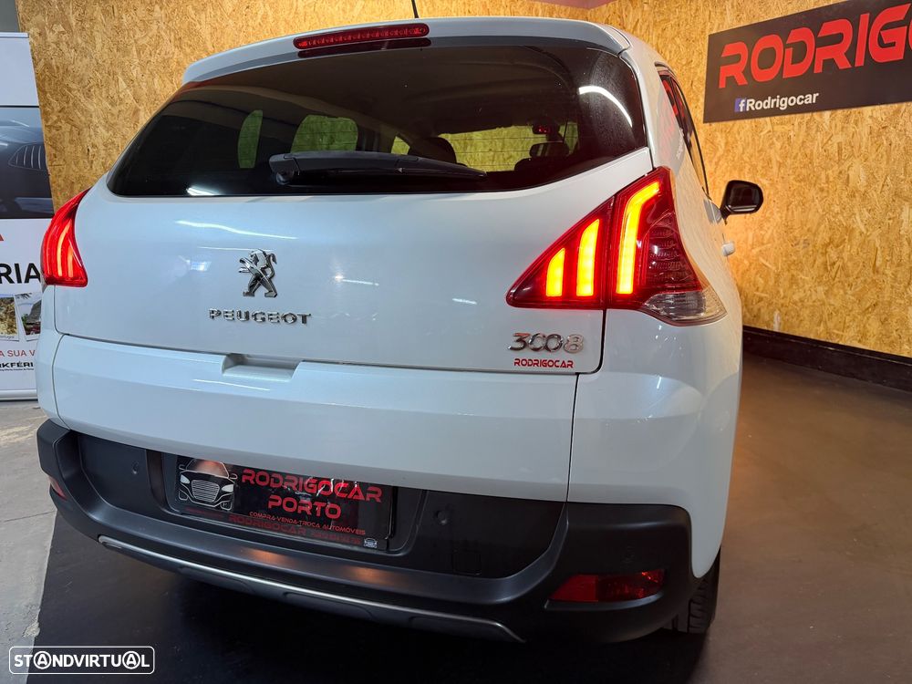 Peugeot 3008 1.6 HDi Style - 25