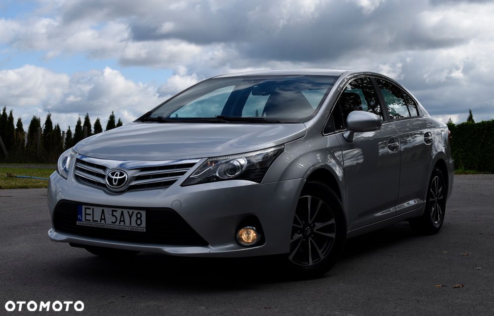 Toyota Avensis - 9