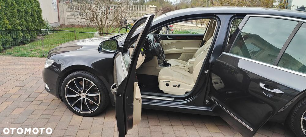 Skoda Superb 3.6 FSI 4x4 Elegance DSG - 11