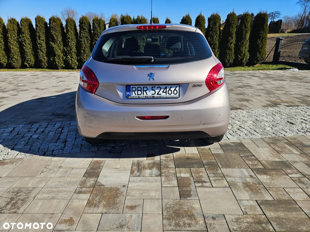 Peugeot 208 82 PureTech Style - 18