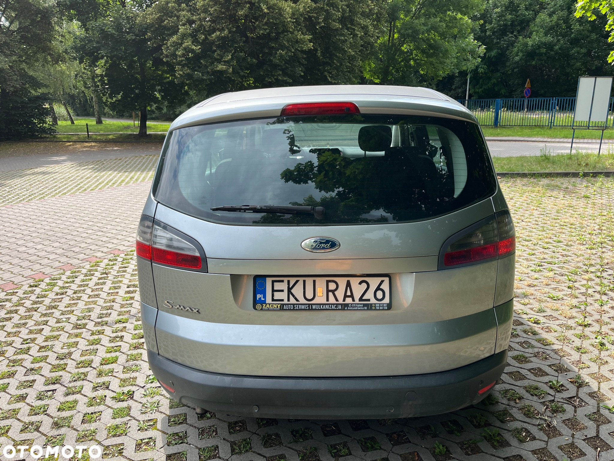 Ford S-Max - 7