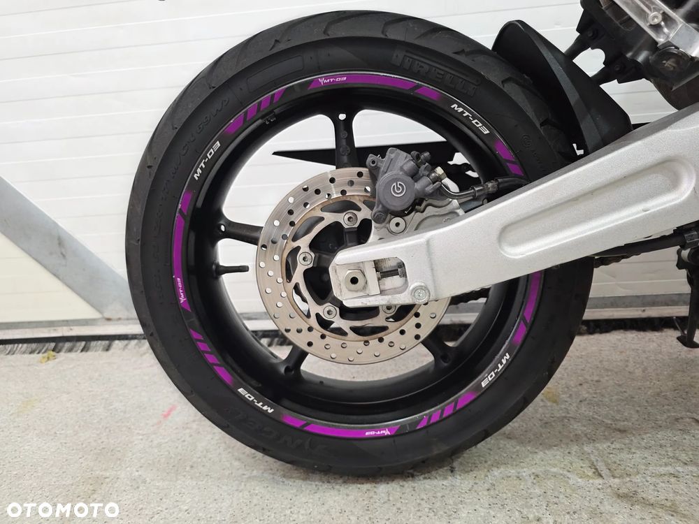 Yamaha MT - 16