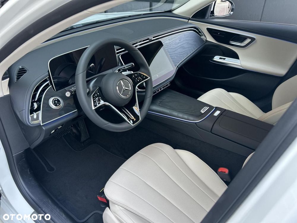 Mercedes-Benz Klasa E - 13