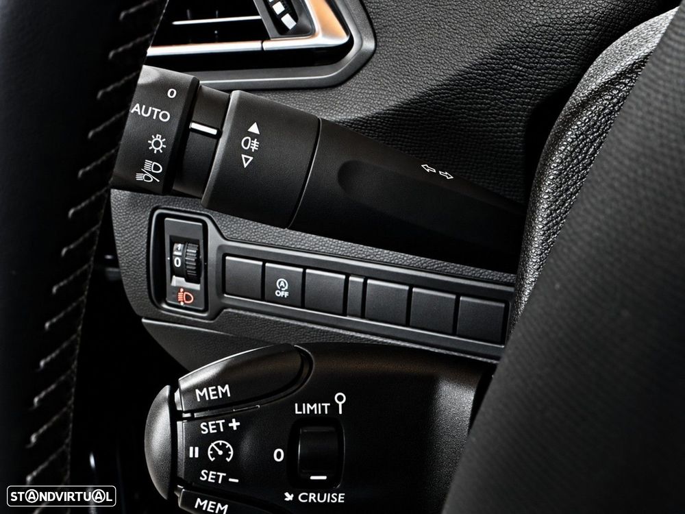 Peugeot 308 SW 1.2 PureTech Active - 13
