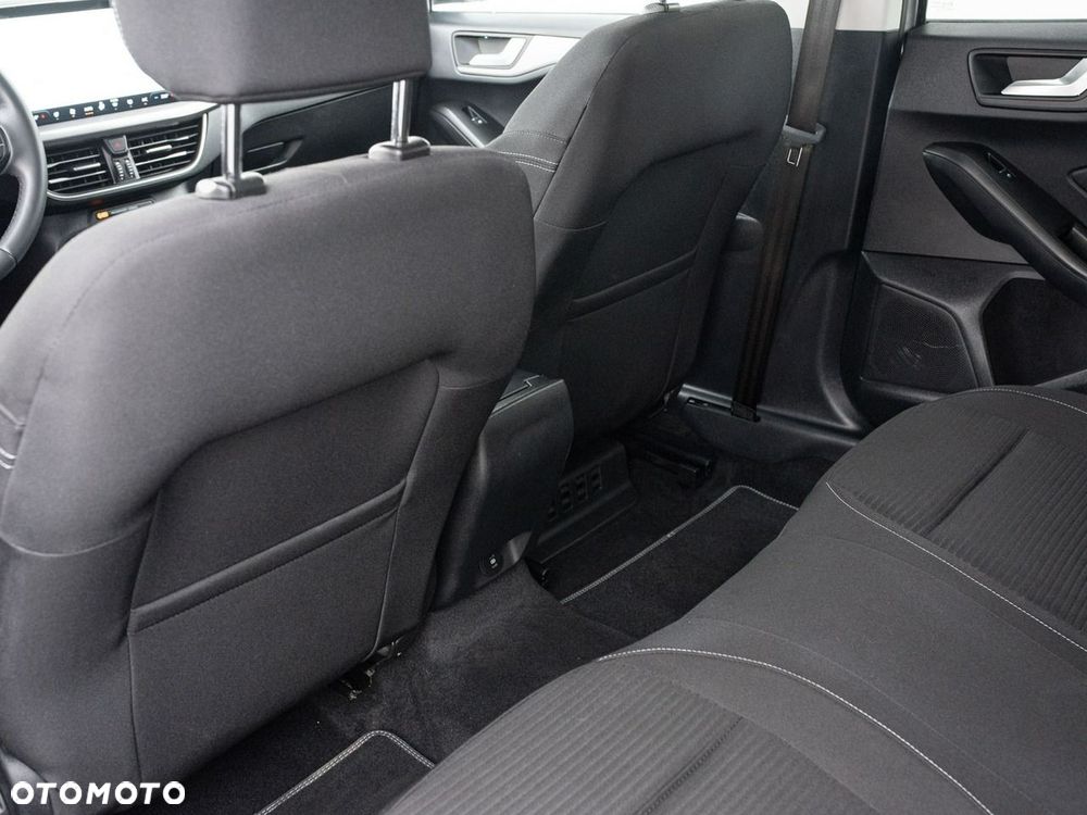 Ford Focus - 23