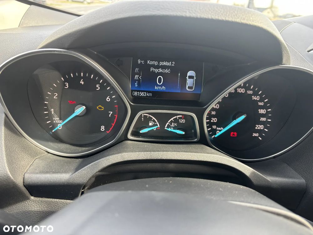 Ford Kuga 1.5 EcoBoost 2x4 Cool & Connect - 8