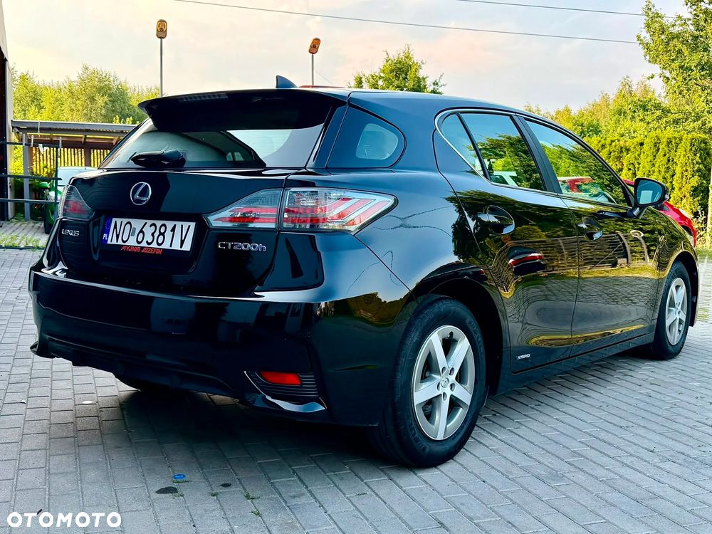 Lexus CT 200h Elite - 18