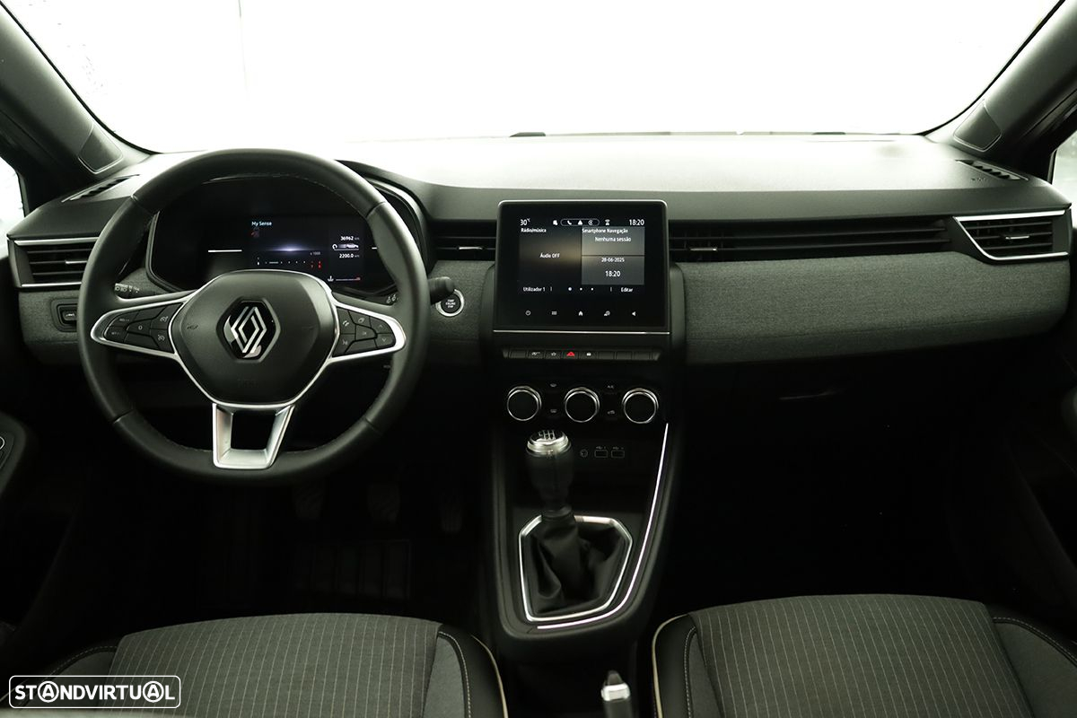Renault Clio 1.0 TCe Techno - 8