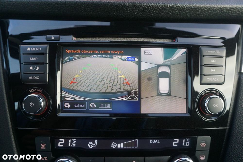 Nissan Qashqai 1.3 DIG-T TEKNA+ - 8