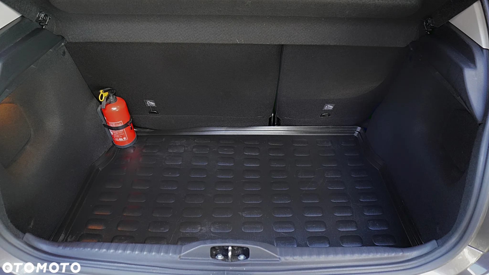 Citroën C3 1.2 PureTech Shine EAT6 - 13