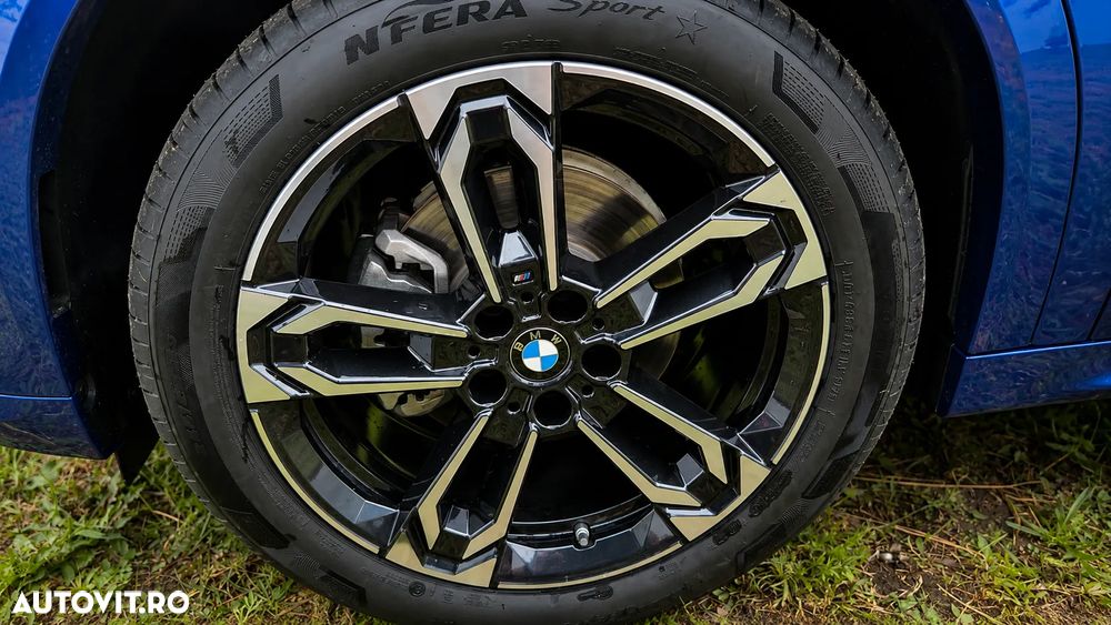BMW iX2 - 15