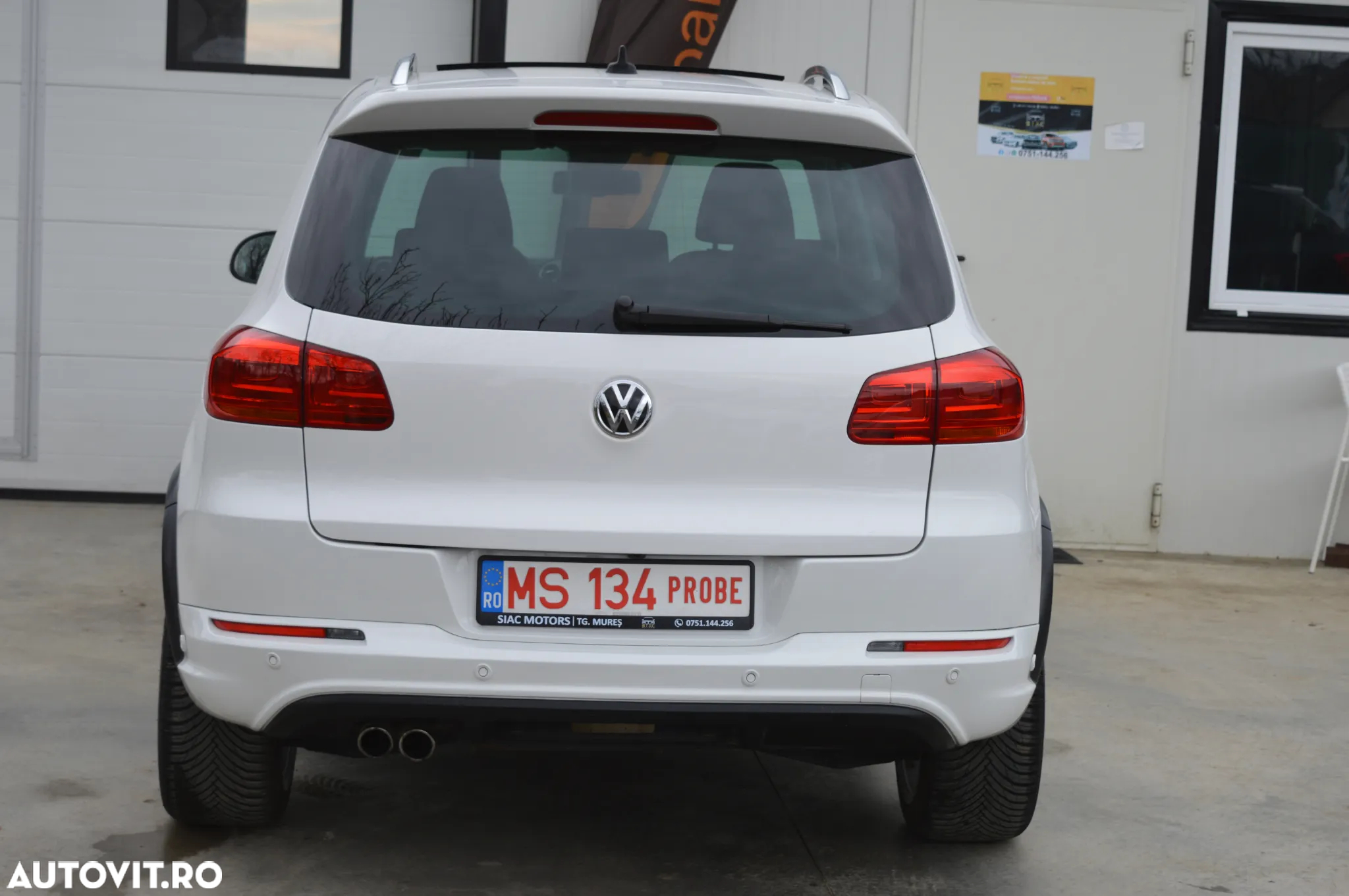 Volkswagen Tiguan - 15
