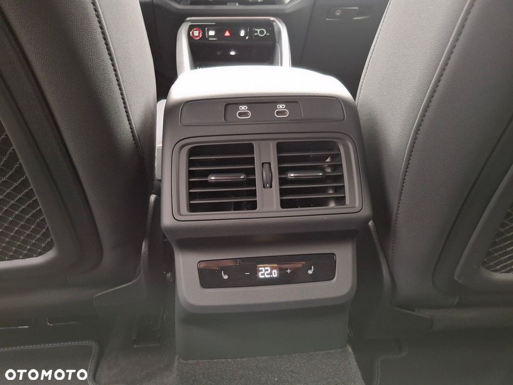 Audi SQ5 Sportback - 19