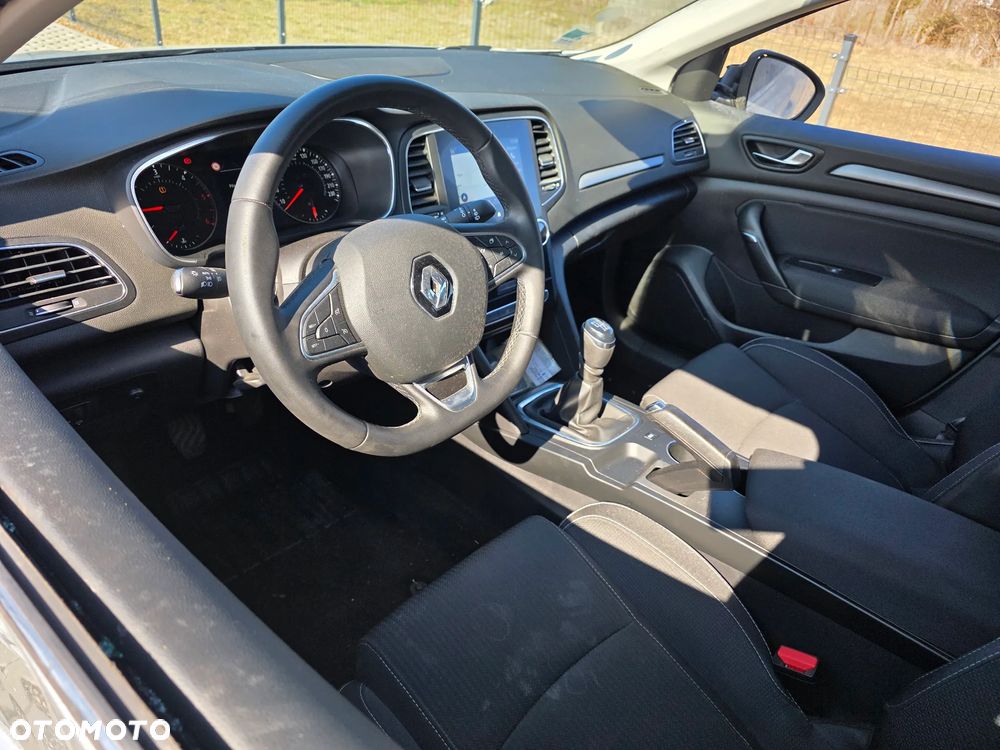 Renault Megane 1.5 Blue dCi Intens - 22