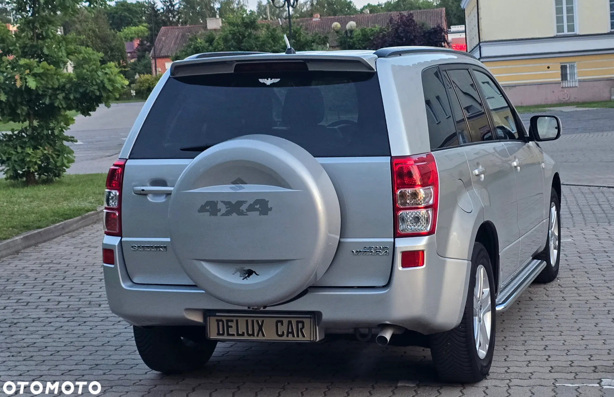 Suzuki Grand Vitara 2.0 De Luxe - 8