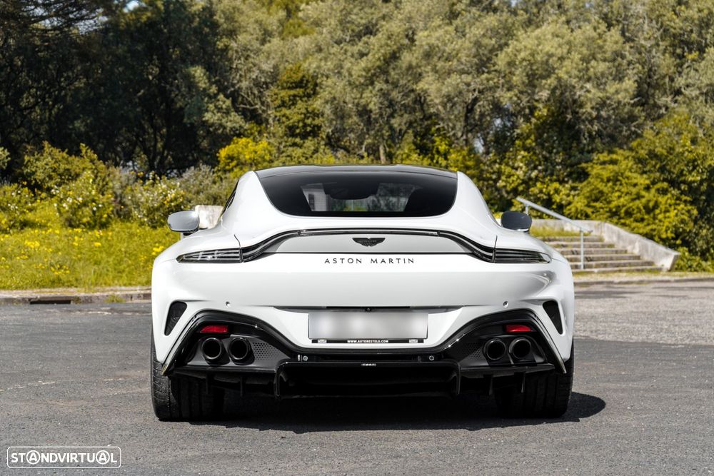 Aston Martin Vantage Coupe V8 - 5