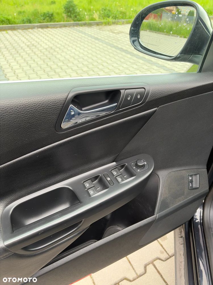 Volkswagen Passat 2.0 TDI 4Motion Highline - 18