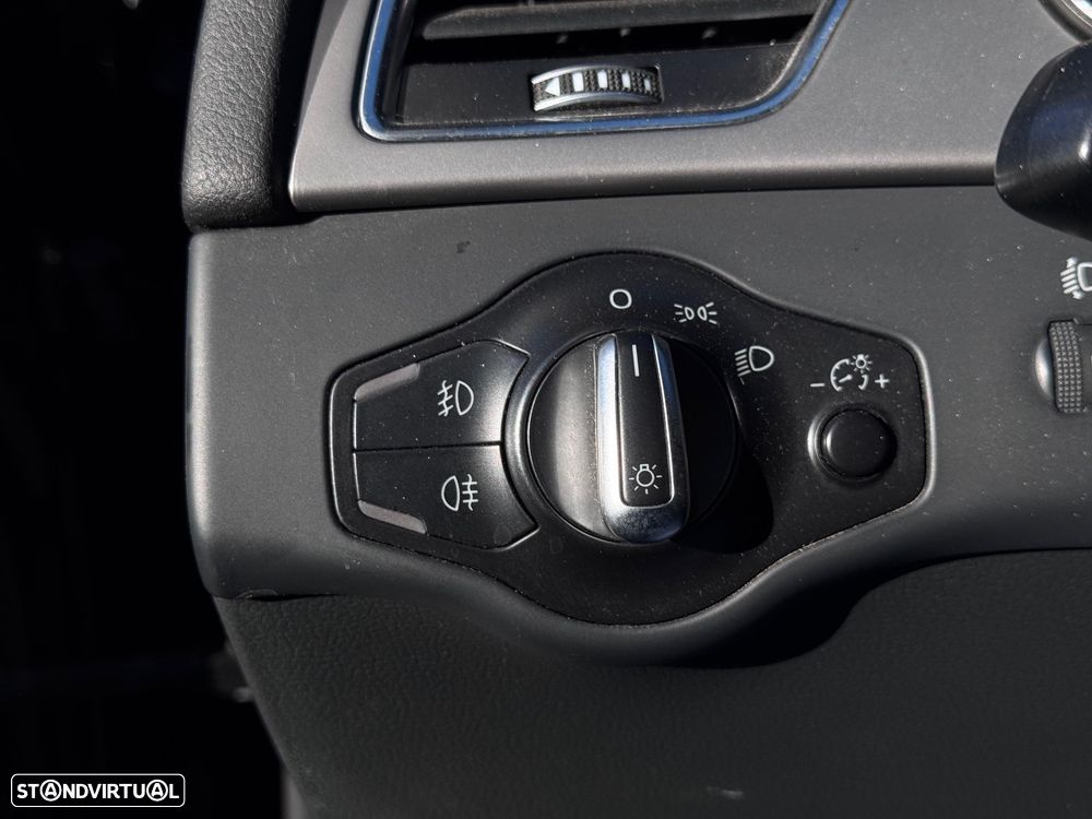 Audi A4 Avant 1.8 TFSI multitronic Ambiente - 19